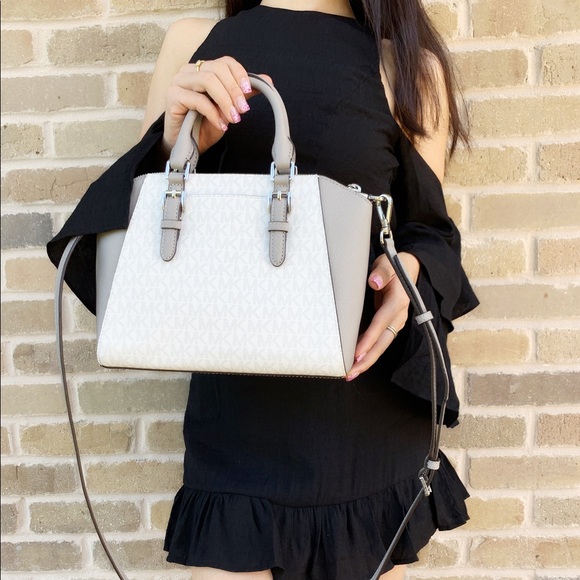 SALE‼️‼️ 👜💕 Michael Kors Satchel White Gray - Picture 4 of 4